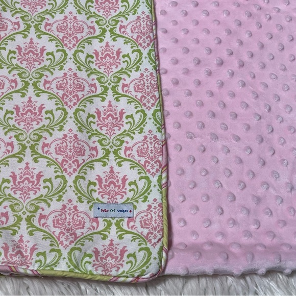 Crib Blanket Polka Tot Designs Custom-Made Pink & Green Paisley Print Mink Feel - Picture 1 of 6